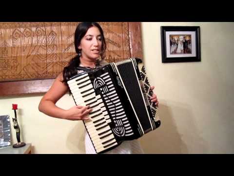 La valse d'amelie on accordion