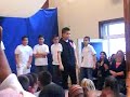 adam entriiend de danser la tckt