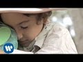 Andres Suarez Lo Malo Está En El Aire Video and Lyrics