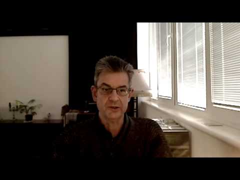how to react to a narcissist