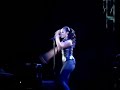 alicia keys in manila aug.5, 2008 opening.  sorry kung shaky, nanganmgawit na kc ko..hehe