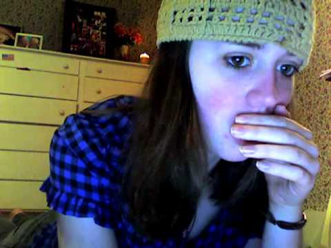 how to vomit easily without fingers