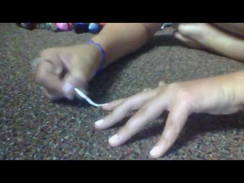 how to zebra paint your nails