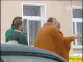 Schneefall - Auto landete im Rödelbach bei Wilkau Hasslau (Sachsen)