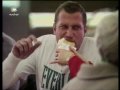 Hombre que pidiendo Ayuda para Comer - Cámara Oculta