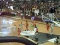 Baloncesto en badajoz 2 Parte: mate de Rudy y triple de Jimenez