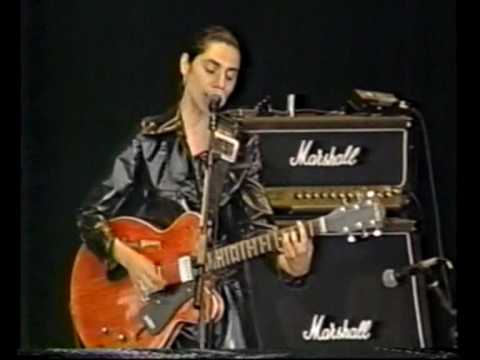 Live Music Show - PJ Harvey