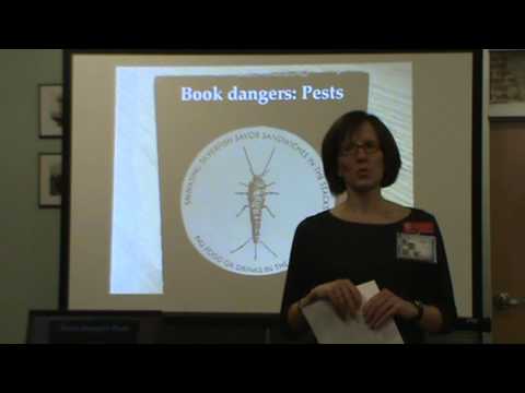 how to organize home library