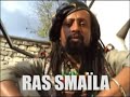 ras smaïla joue un titre avec vicky edimo �  la basse et alain decampos �  la batterie