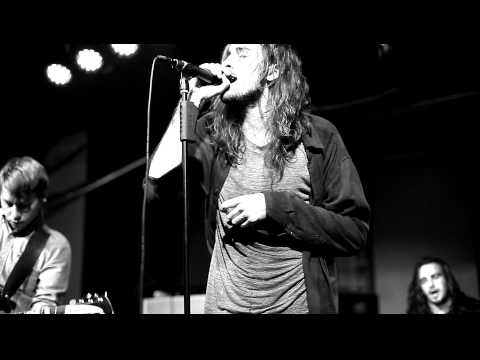 Pianos Become The Teeth - I'll Get By. Pittsburgh, PA. (11/26/11)