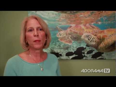 underwater photographer - Adorama Photography TV presents
