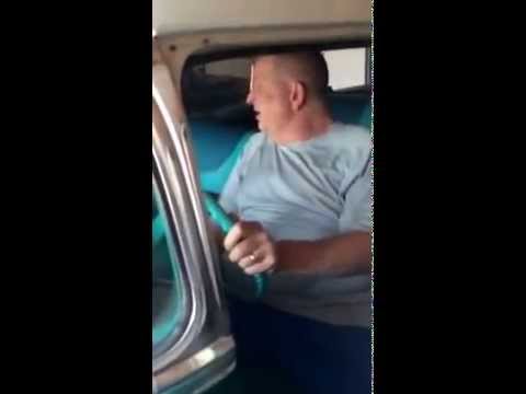 Wow Billisimo le prometio a su Papa que le iba hacer este regalo cuando cumpliera 57 años y aqui esta la sorpresa...Mira este video te gustara!!!
