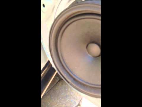 How to replace speakers in Hyundai Santa Fe