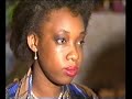 MOBUTU A TABLE AVEC LA FAMILLE