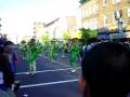 DEFILE EN N.J.