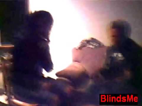 Ronnie Radke and Nason. Ronnie and Nason singing and playing the guitar :). BlindsMe; Length: 2:14; Tags: Ronnie Radke Falling in Reverse Nason