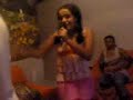 JG, Ná e Lu cantando