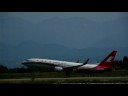 Shanghai Airlines Boeing737-800 Shanghai Airlines Boeing737-800