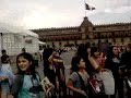 fans de Mexico celebran cumple de Joe Jonas en el zocalo