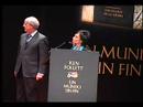 Entrega del Premio Olaguibel a Ken Follett Entrega del Premio Olaguibel a Ken Follett