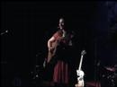 videos de BREAD & ROSES