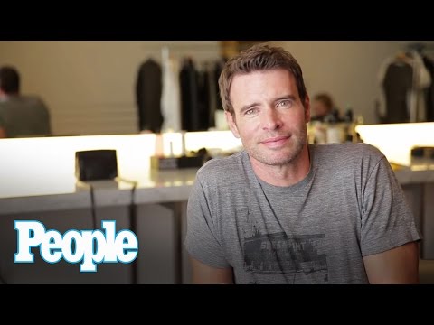 Scott Foley Doesn't Think He's Sexy - But We Do