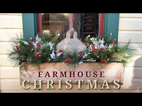 video-linktoworks-Farmhouse Christmas Window Boxes - How To Decorate...