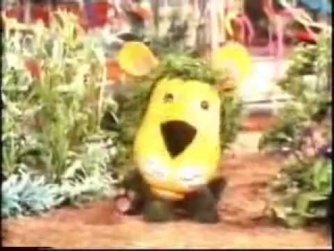 Parsley sings: 'The Friendly Lion' ...