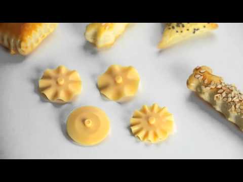 Коліщатко з 4 ножами DELICIA