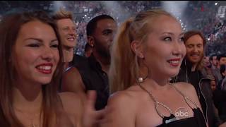 Нажмите для просмотра : Billboard music awards 2013 full show