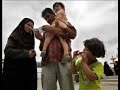 در ایران بیشتر از سه میلیون مهاجر زندگی می کند که بیشتر آنها هم اهل کشور افغانستان هستنند البته در برخی استان های ایران مثل آذربایجان شرقی تردد افغان ها ممنون شده، ولی در  خراسان  علاوه بر تردد  ،افغان ها حتی محلات مخصوص  خودشان را نیز   دارند  که یکی از این محلات ، محله فقیر نشین گلشهر در مشهد است  که یک بازار معروف به اسم شلوغ بازارهم دارد