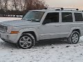 jeep commander 5.7 plain in the snow