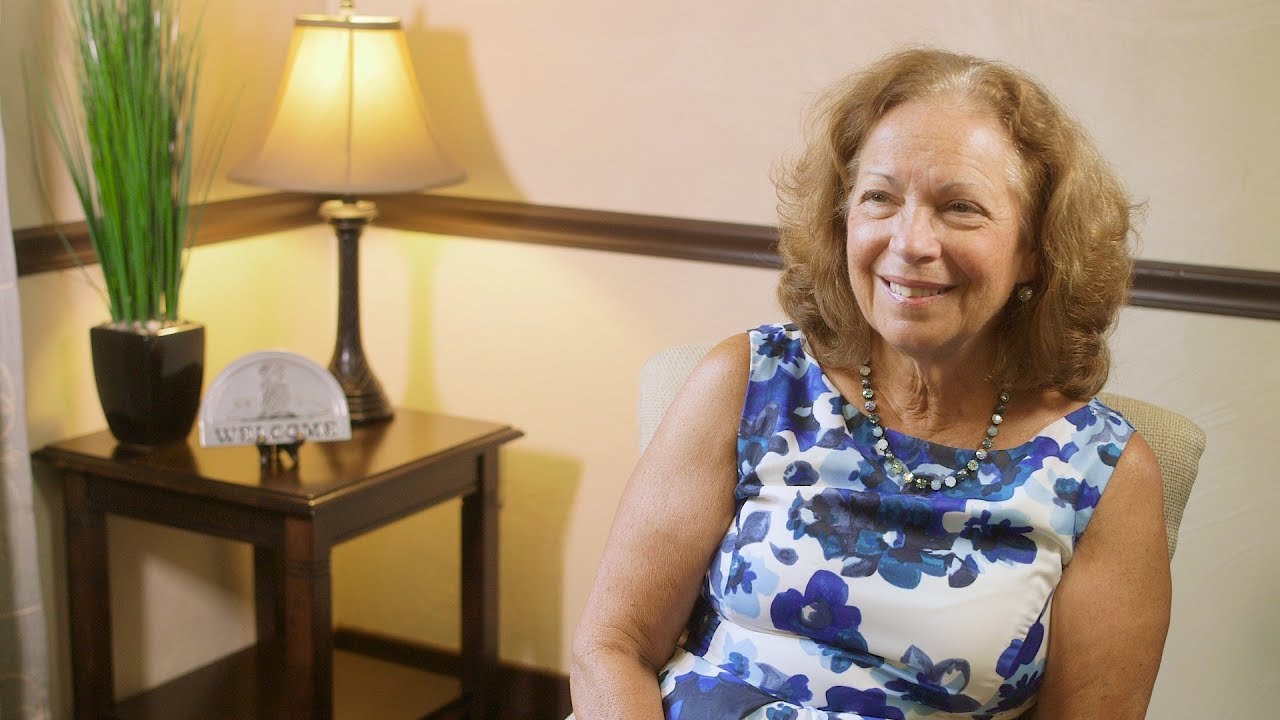 testimonial-1 patient-Crisey S. on having a complete crown procedure done in one day