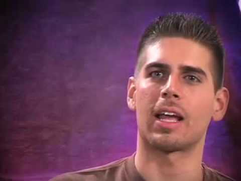 Carlos <b>Andrés Gómez</b> on &quot;The Hollywood Life&quot; (Japanese TV) - 0