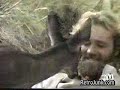 اول مسلسل في حياتي اشوف كان يعرض على القناة السعودية الاولى في نهاية السبعينات ..اول ما بديت اوعى على الدنيا