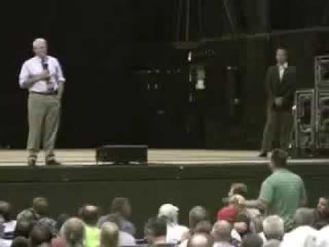 Town Hall Meeting w/ Nazi Brown Shirts?!?!?! Townhall Healthcare Protests!