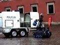 Ćwiczenia służb ratowniczych na Zamku Królewskim w Warszawie skromniak
