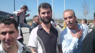 شباب مخيم حمص تصوير بديع الشعبي