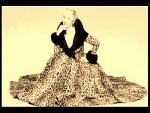 Betty Buckley