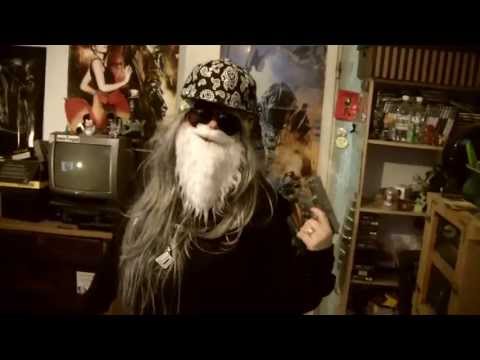 Musikvideo - Yeeeahhh Fresh D hat sich ma wieder in sein Profi-Musikstudio gesetzt undn diggen Track hingeschissen. Diesmal sogar mit Musikvideo! Fanboy/Fangirl/wackelige...