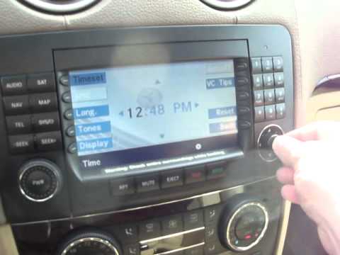 how to set clock on mercedes c class