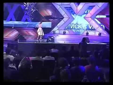 X FACTOR LIVE SHOW 3 - VICKY