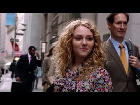 The Carrie Diaries | Carrie Arrives at Manhattan