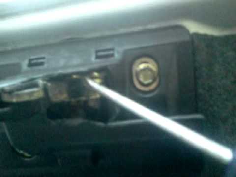 how to open mercedes key