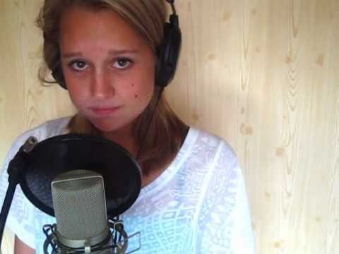 Me singing What Are Words- Chris Medina, Cover by Selma Grytzell
