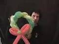 how to make a balloon Christmas Wreath