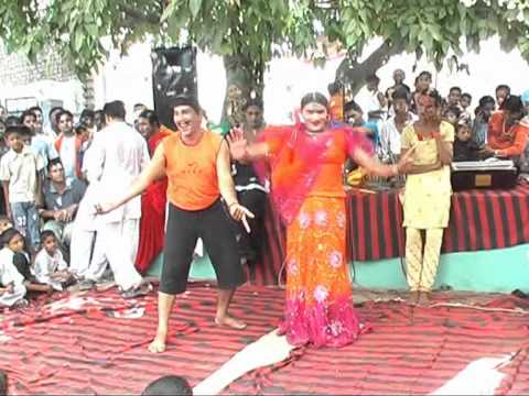 new punjabi funny comeady dhak mazara phillaur miss pooja songs part 5