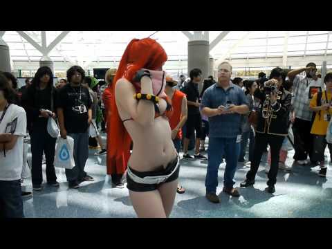 Anime Expo 2011 Day 0 - 2 Cosplay Video