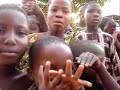Jovenes Yor�b� Recitando el Od� Iwori Meji