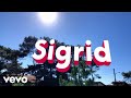 Sigrid - Sucker Punch tekst piosenki